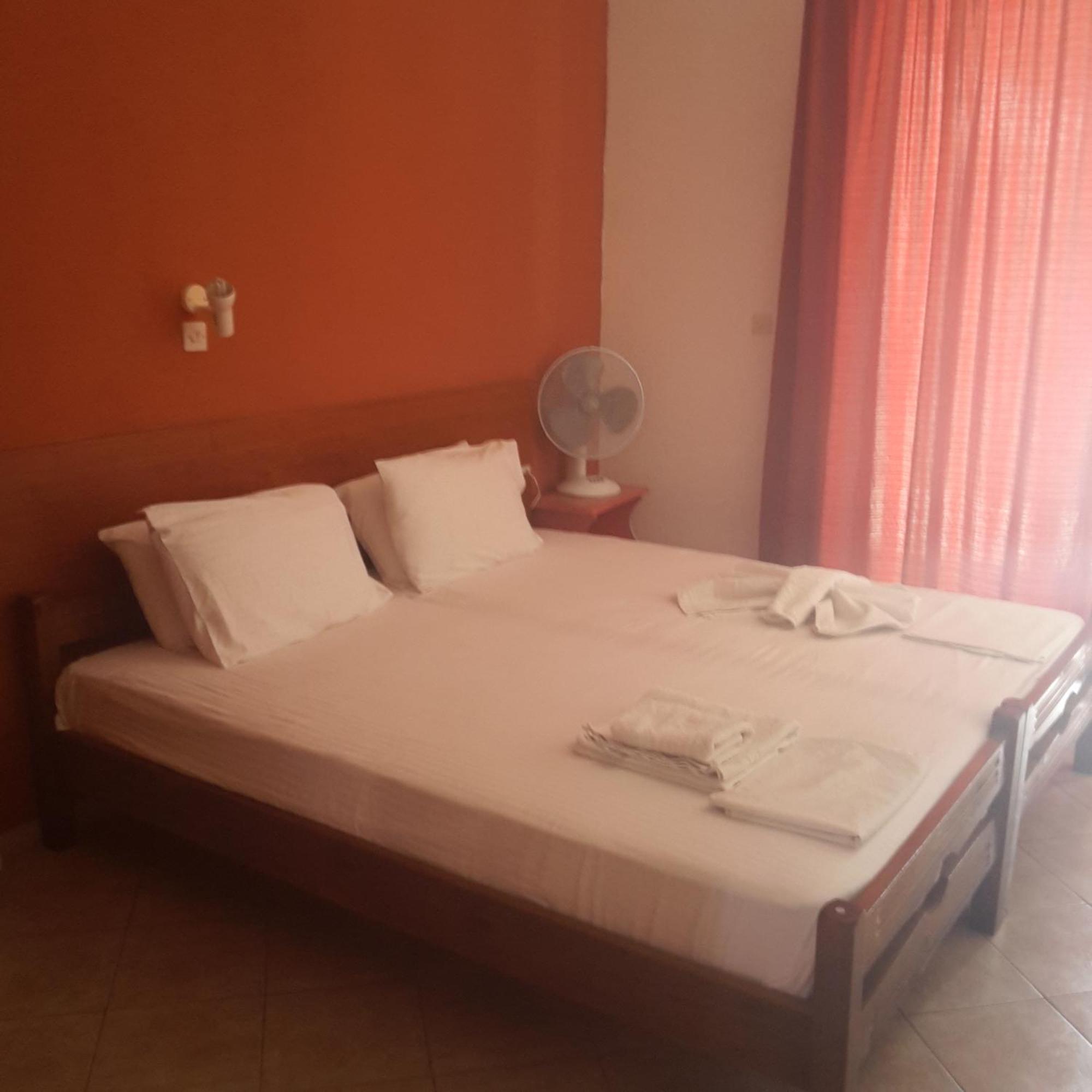 Apostolis Hotel Apartments Pefki Kültér fotó